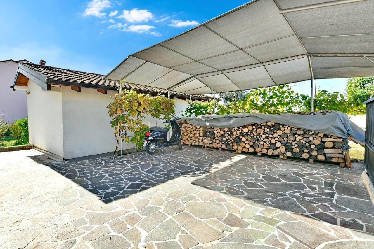 Nina Porec Exterior photo